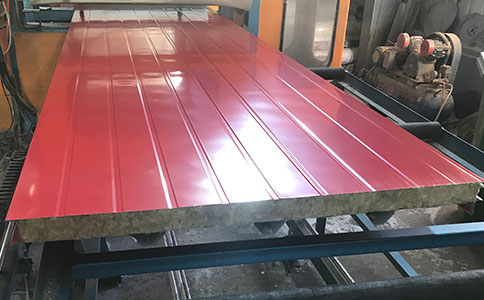 岩（yán）棉（mián）夾芯板集外（wài）觀實用新的建築材料