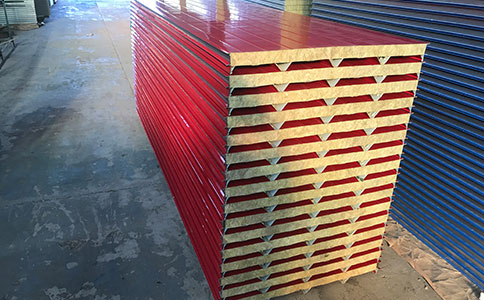 岩（yán）棉彩（cǎi）鋼夾（jiá）芯板