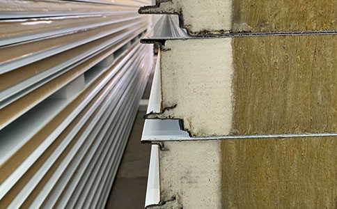 聚氨酯封(fēng)邊岩棉夾芯板