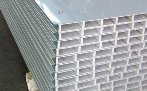  岩棉夾芯板如何選型，哪些因（yīn）素影響（xiǎng）岩棉夾芯板的價格